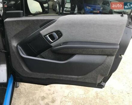 Черный БМВ И3, объемом двигателя 0.65 л и пробегом 180 тыс. км за 13590 $, фото 14 на Automoto.ua