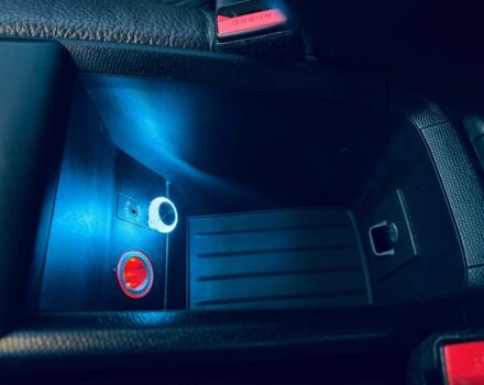 Черный БМВ И3, объемом двигателя 0 л и пробегом 62 тыс. км за 13200 $, фото 15 на Automoto.ua