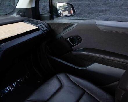 Чорний БМВ І3, об'ємом двигуна 0.7 л та пробігом 75 тис. км за 8400 $, фото 8 на Automoto.ua