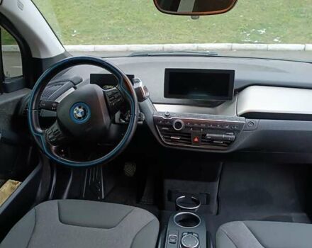 Черный БМВ И3, объемом двигателя 0.65 л и пробегом 180 тыс. км за 13500 $, фото 11 на Automoto.ua