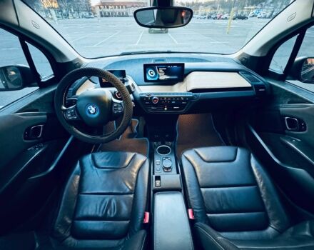 Черный БМВ И3, объемом двигателя 0 л и пробегом 62 тыс. км за 13200 $, фото 6 на Automoto.ua