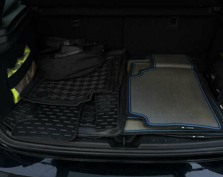 Черный БМВ И3, объемом двигателя 0 л и пробегом 92 тыс. км за 14500 $, фото 49 на Automoto.ua