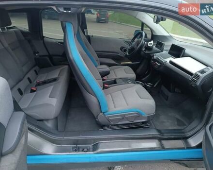 Черный БМВ И3, объемом двигателя 0.65 л и пробегом 180 тыс. км за 13500 $, фото 9 на Automoto.ua