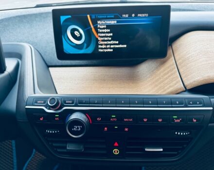 Черный БМВ И3, объемом двигателя 0 л и пробегом 62 тыс. км за 13200 $, фото 10 на Automoto.ua