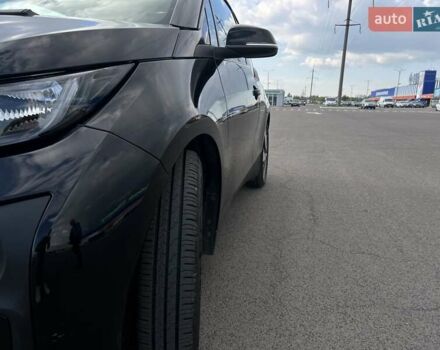Черный БМВ И3, объемом двигателя 0.65 л и пробегом 65 тыс. км за 13000 $, фото 3 на Automoto.ua