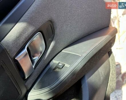 Черный БМВ И3, объемом двигателя 0.6 л и пробегом 137 тыс. км за 17500 $, фото 13 на Automoto.ua