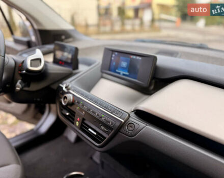 Черный БМВ И3, объемом двигателя 0 л и пробегом 71 тыс. км за 17800 $, фото 32 на Automoto.ua