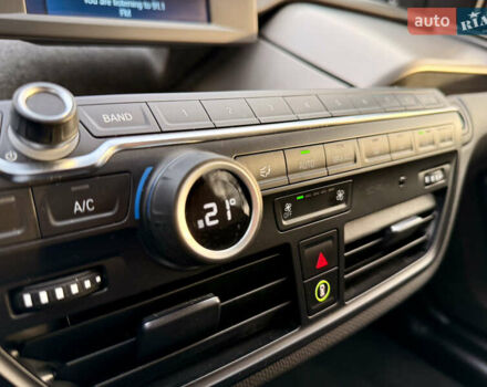 Черный БМВ И3, объемом двигателя 0 л и пробегом 71 тыс. км за 17800 $, фото 28 на Automoto.ua