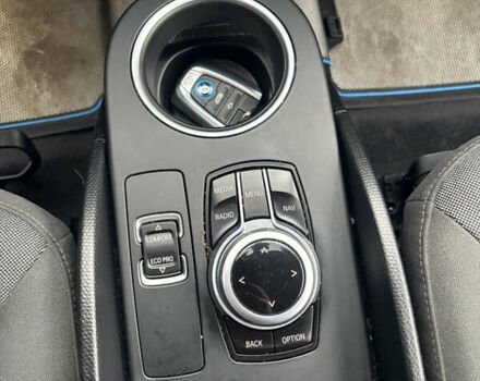 Черный БМВ И3, объемом двигателя 0 л и пробегом 100 тыс. км за 12250 $, фото 24 на Automoto.ua