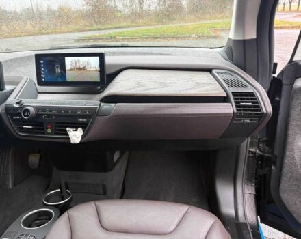 Черный БМВ И3, объемом двигателя 2 л и пробегом 248 тыс. км за 11900 $, фото 10 на Automoto.ua