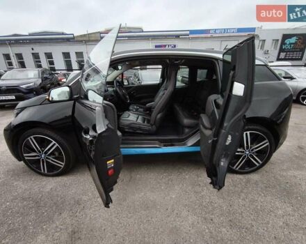 Чорний БМВ І3, об'ємом двигуна 0 л та пробігом 135 тис. км за 15999 $, фото 11 на Automoto.ua