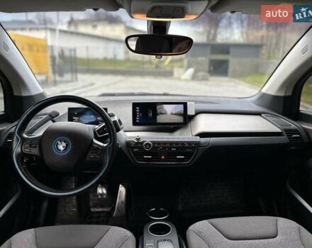 Черный БМВ И3, объемом двигателя 0 л и пробегом 69 тыс. км за 15200 $, фото 16 на Automoto.ua