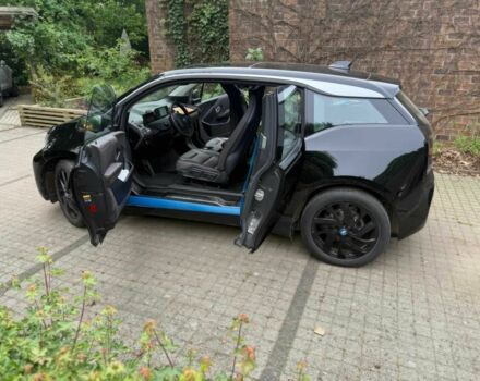 БМВ И3 2019 в Днепре (Днепропетровске) на Automoto.ua Черный БМВ И3, объемом двигателя 0 л и пробегом 33 тыс. км за 12000 $, фото 2 на Automoto.ua