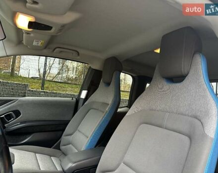 Черный БМВ И3, объемом двигателя 0 л и пробегом 69 тыс. км за 15200 $, фото 15 на Automoto.ua