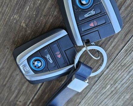 Черный БМВ И3, объемом двигателя 0.65 л и пробегом 40 тыс. км за 24000 $, фото 40 на Automoto.ua