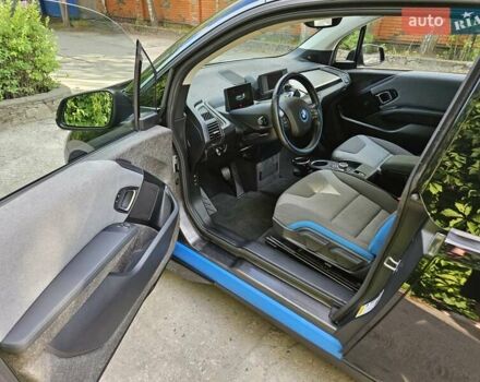 Черный БМВ И3, объемом двигателя 0.65 л и пробегом 40 тыс. км за 24000 $, фото 14 на Automoto.ua
