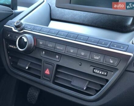 Черный БМВ И3, объемом двигателя 0 л и пробегом 13 тыс. км за 19500 $, фото 28 на Automoto.ua