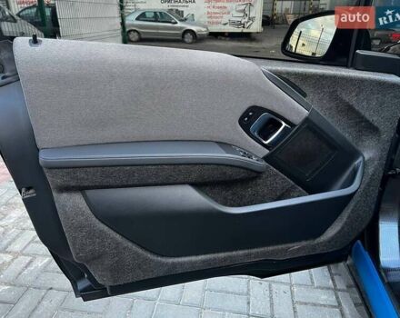 Чорний БМВ І3, об'ємом двигуна 0 л та пробігом 16 тис. км за 19000 $, фото 15 на Automoto.ua