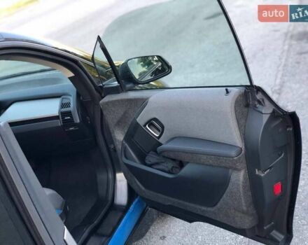 Черный БМВ И3, объемом двигателя 0 л и пробегом 13 тыс. км за 19500 $, фото 30 на Automoto.ua