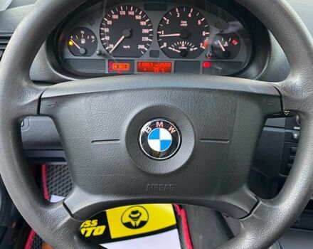 Чорний БМВ І3, об'ємом двигуна 1.8 л та пробігом 210 тис. км за 5300 $, фото 9 на Automoto.ua