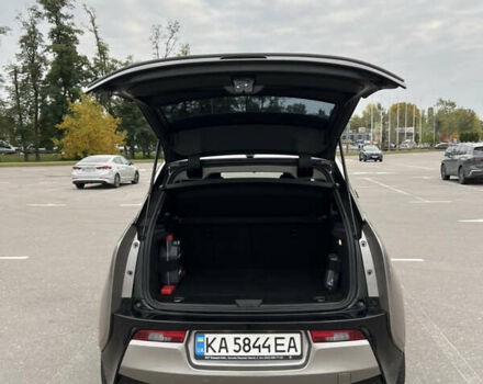 Коричневый БМВ И3, объемом двигателя 0.65 л и пробегом 155 тыс. км за 12900 $, фото 22 на Automoto.ua