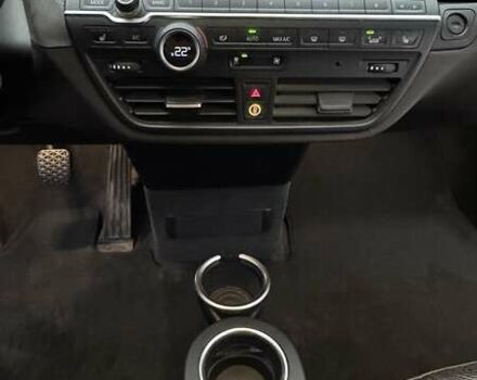 Красный БМВ И3, объемом двигателя 0 л и пробегом 96 тыс. км за 11500 $, фото 25 на Automoto.ua