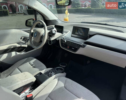 Красный БМВ И3, объемом двигателя 0 л и пробегом 83 тыс. км за 7600 $, фото 11 на Automoto.ua