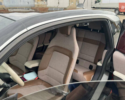 Красный БМВ И3, объемом двигателя 0 л и пробегом 49 тыс. км за 16300 $, фото 12 на Automoto.ua