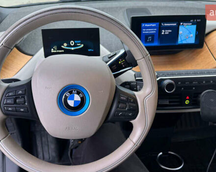 Красный БМВ И3, объемом двигателя 0 л и пробегом 49 тыс. км за 16300 $, фото 15 на Automoto.ua