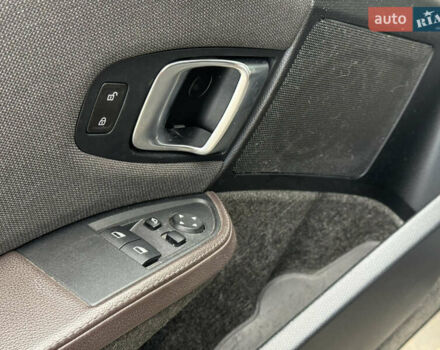 Червоний БМВ І3, об'ємом двигуна 0 л та пробігом 56 тис. км за 25900 $, фото 53 на Automoto.ua