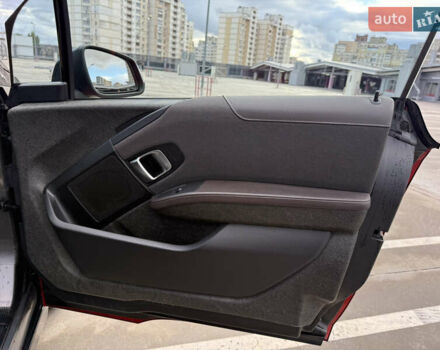 Червоний БМВ І3, об'ємом двигуна 0 л та пробігом 56 тис. км за 25900 $, фото 51 на Automoto.ua