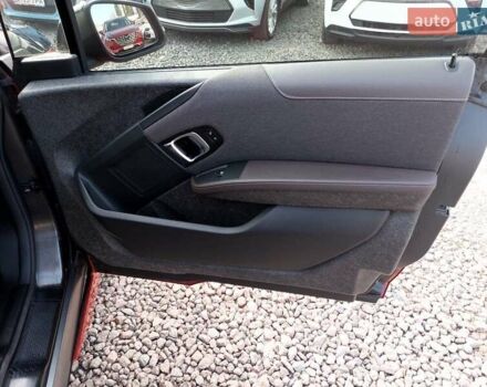 Красный БМВ И3, объемом двигателя 0 л и пробегом 32 тыс. км за 17400 $, фото 11 на Automoto.ua