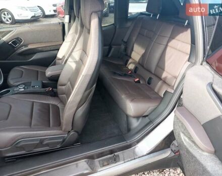 Красный БМВ И3, объемом двигателя 0 л и пробегом 32 тыс. км за 17400 $, фото 18 на Automoto.ua