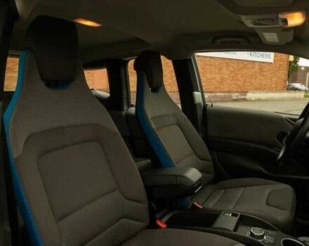 Красный БМВ И3, объемом двигателя 0.7 л и пробегом 35 тыс. км за 6400 $, фото 13 на Automoto.ua