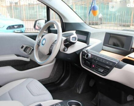 БМВ И3, объемом двигателя 0 л и пробегом 32 тыс. км за 17399 $, фото 15 на Automoto.ua