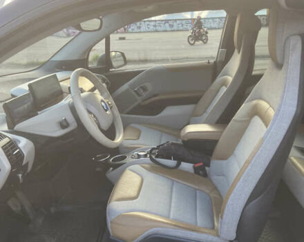 Серый БМВ И3, объемом двигателя 0 л и пробегом 146 тыс. км за 9000 $, фото 9 на Automoto.ua
