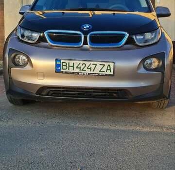 Серый БМВ И3, объемом двигателя 0 л и пробегом 105 тыс. км за 16900 $, фото 1 на Automoto.ua