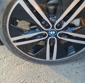 Серый БМВ И3, объемом двигателя 0 л и пробегом 105 тыс. км за 16900 $, фото 11 на Automoto.ua