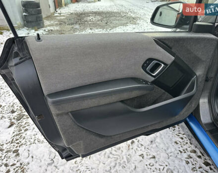 Сірий БМВ І3, об'ємом двигуна 0 л та пробігом 80 тис. км за 6999 $, фото 23 на Automoto.ua