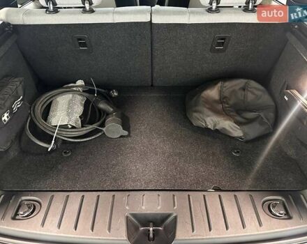 Сірий БМВ І3, об'ємом двигуна 0 л та пробігом 101 тис. км за 8690 $, фото 21 на Automoto.ua