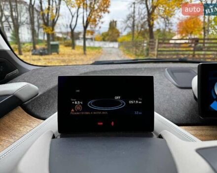 БМВ И3 2014 в Киеве на Automoto.ua Серый БМВ И3, объемом двигателя 0.6 л и пробегом 196 тыс. км за 12990 $, фото 27 на Automoto.ua