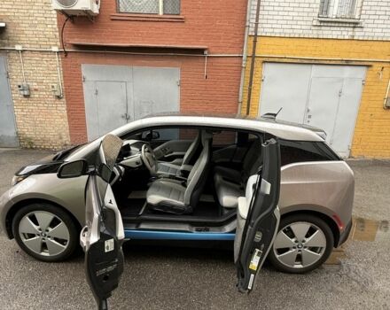 Серый БМВ И3, объемом двигателя 0.6 л и пробегом 80 тыс. км за 10500 $, фото 4 на Automoto.ua