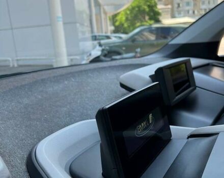 Серый БМВ И3, объемом двигателя 0 л и пробегом 117 тыс. км за 17500 $, фото 5 на Automoto.ua