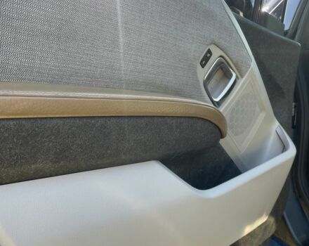 Серый БМВ И3, объемом двигателя 0 л и пробегом 107 тыс. км за 9000 $, фото 13 на Automoto.ua