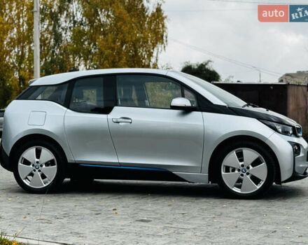 Серый БМВ И3, объемом двигателя 0 л и пробегом 65 тыс. км за 8300 $, фото 5 на Automoto.ua