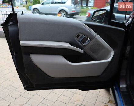 Сірий БМВ І3, об'ємом двигуна 0.65 л та пробігом 88 тис. км за 12600 $, фото 10 на Automoto.ua