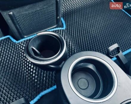 Серый БМВ И3, объемом двигателя 0 л и пробегом 90 тыс. км за 9999 $, фото 17 на Automoto.ua