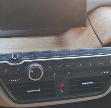 Серый БМВ И3, объемом двигателя 0 л и пробегом 105 тыс. км за 16900 $, фото 8 на Automoto.ua