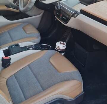 Серый БМВ И3, объемом двигателя 0 л и пробегом 105 тыс. км за 16900 $, фото 14 на Automoto.ua