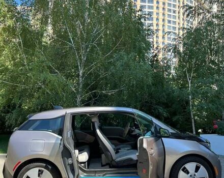 Серый БМВ И3, объемом двигателя 0 л и пробегом 117 тыс. км за 17500 $, фото 2 на Automoto.ua
